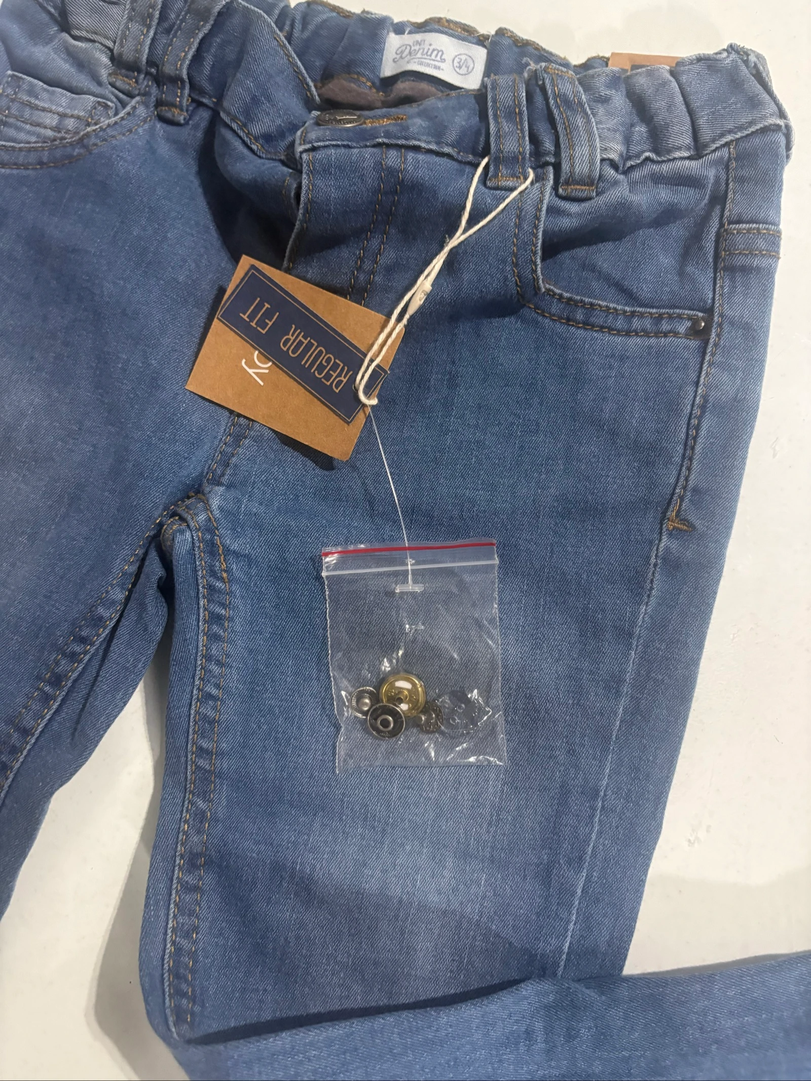 jeans jean boy 3 4 years old from El Corte Ingles 98 104cm – photo 2
